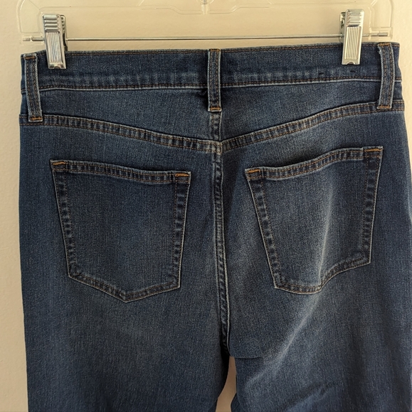 Gap Flared Medium Wash Jeans - Picture 3 of 7